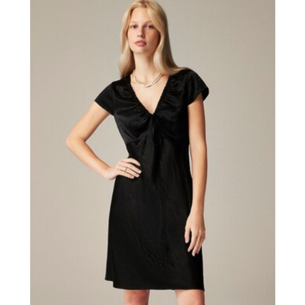 J.Crew Short Sleeve Slip Dress in Textured Satin Black Size 12 NWT - Picture 2 of 8